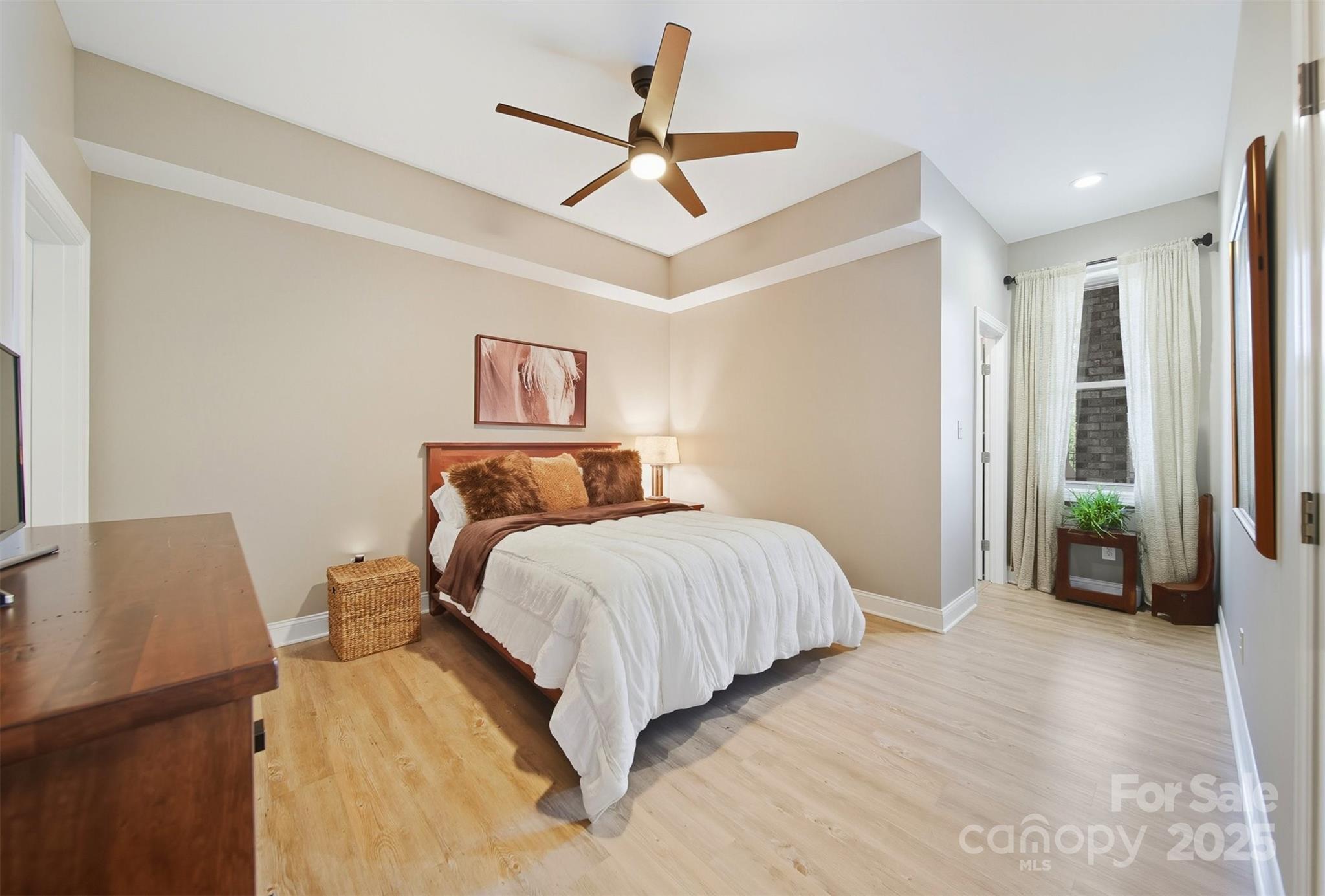 Icard Estates - Residential