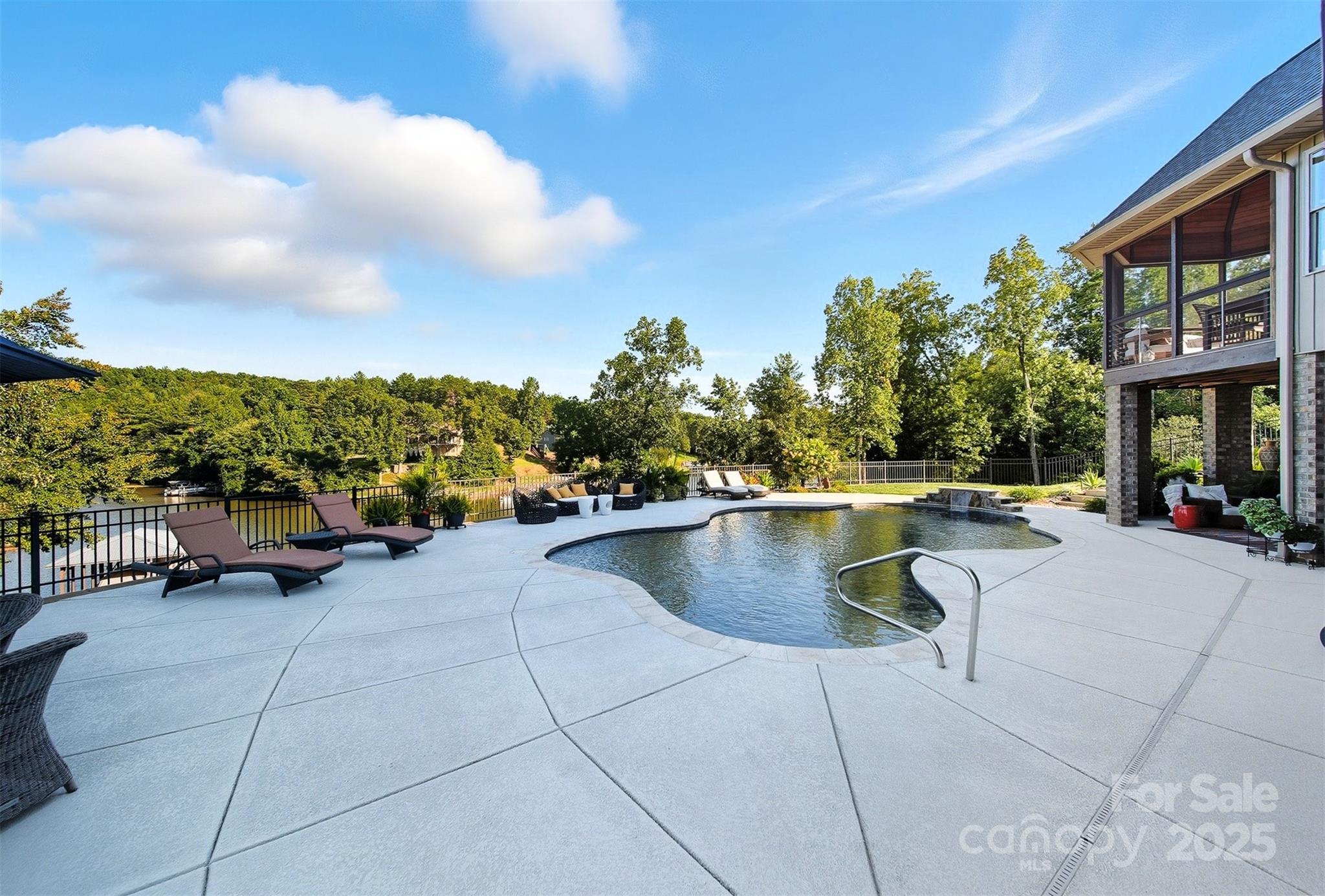 Icard Estates - Residential