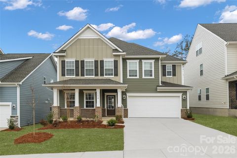 1410 Caracara Court Belmont NC 28012