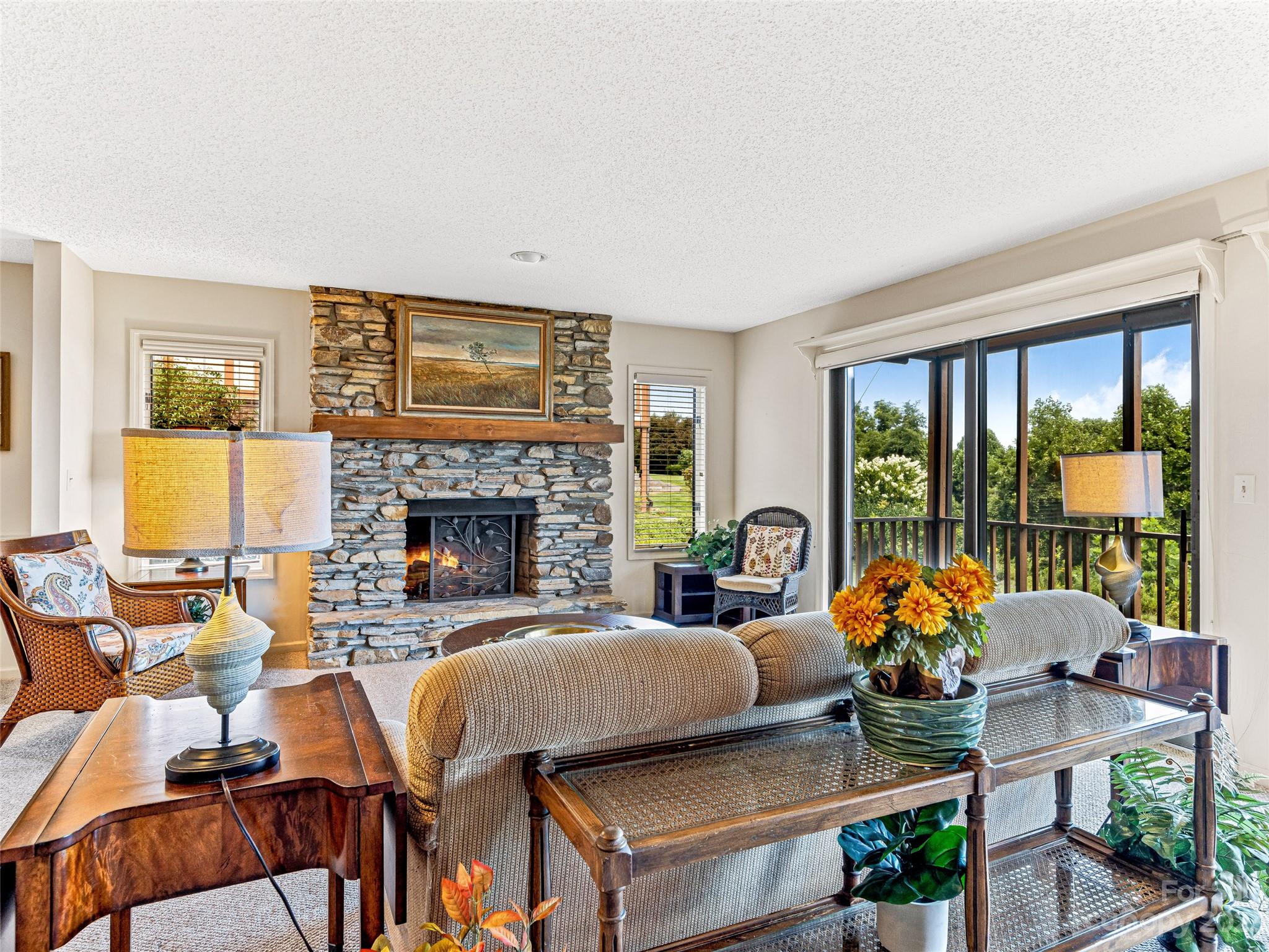 Fleetwood Plaza - Residential