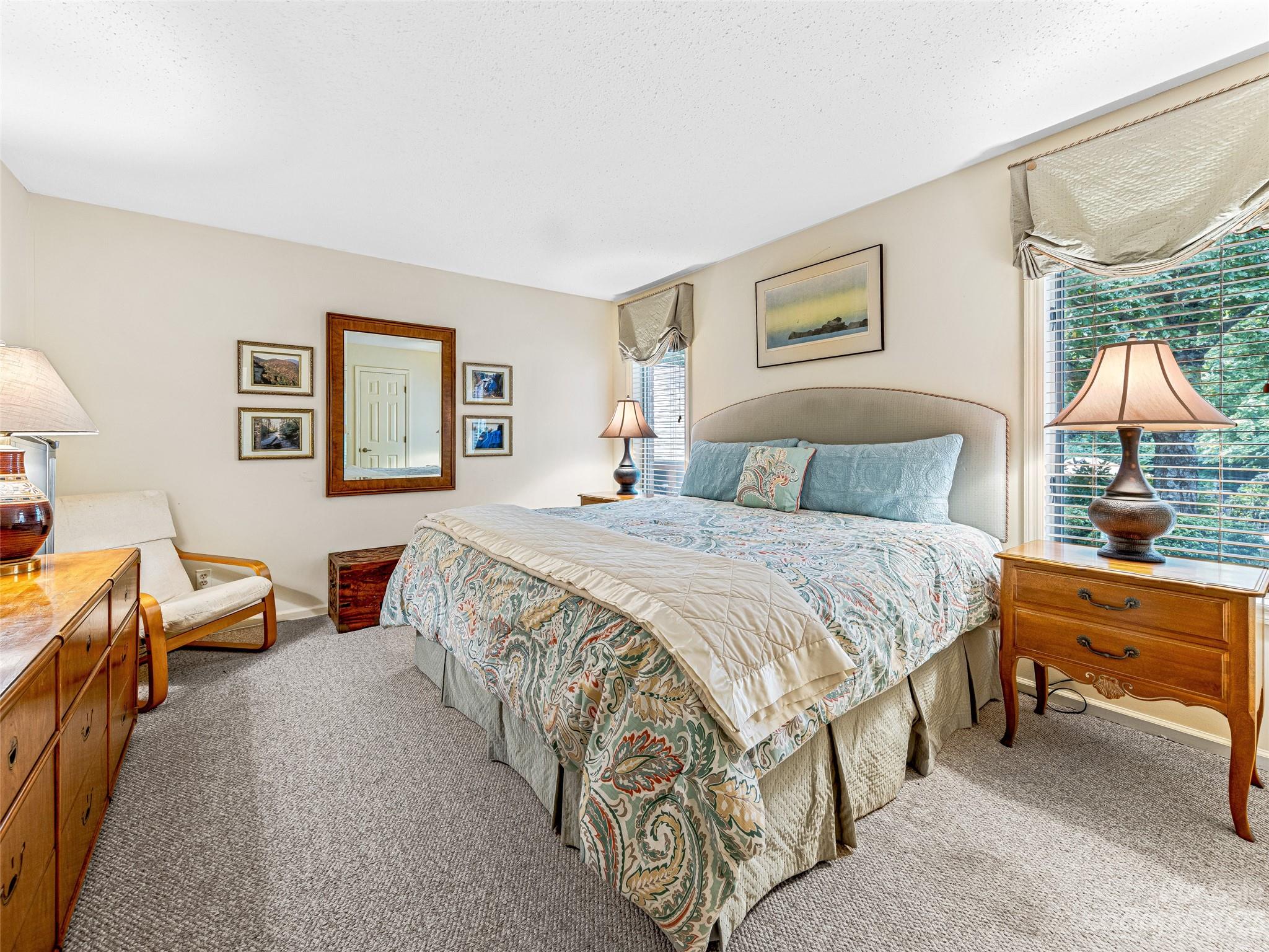 Fleetwood Plaza - Residential