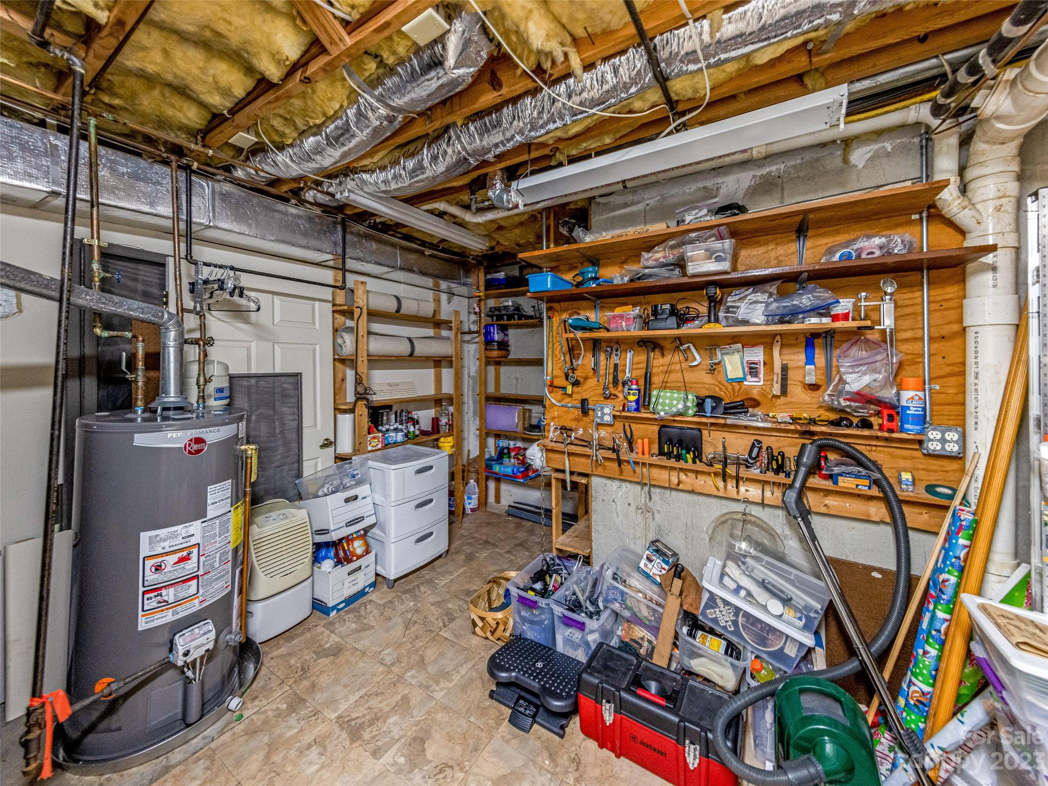 Fleetwood Plaza - Residential