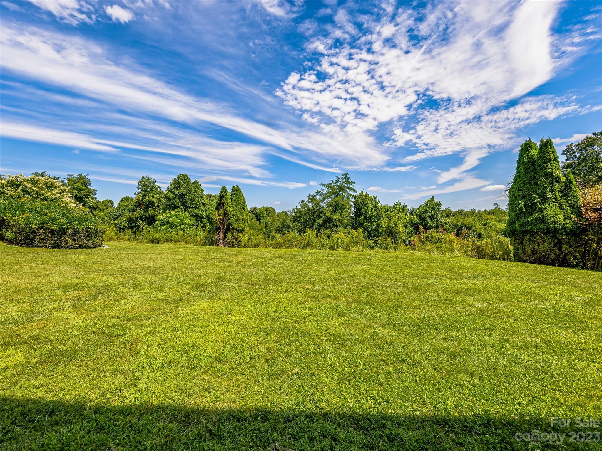 Fleetwood Plaza - Residential