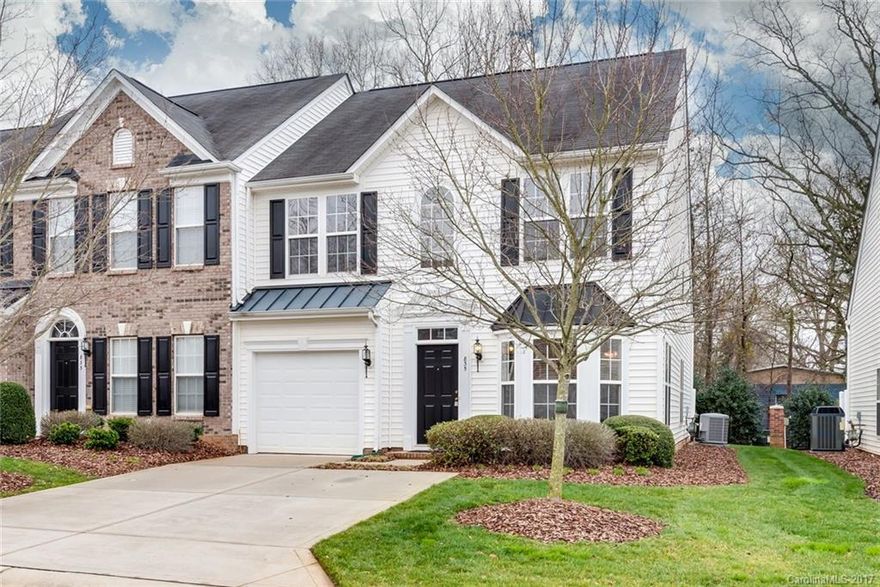 Beautiful Highly Sought After End Unit 3 Bed 2.5 Bath 2 Story Open Style Fort Mill Town Home Complete With 1 Car Garage and 2 Additional Parking Spaces. The Entire Interior Has Fresh New Sherwin Williams Wall Paint, The Carpet Has Been Professionally Cleaned, The Home Comes With A Washer & Dryer Plus a 55" Wall Mounted Samsung HDTV With 5.1 Surround Pre-Wire, Fireplace and A Large Spacious Owners Suite On The Main Floor. Walk In Storage Room on 2nd Floor.