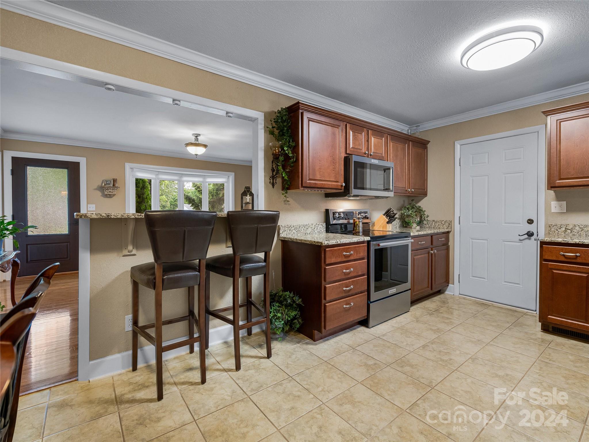 Knollwood - Residential