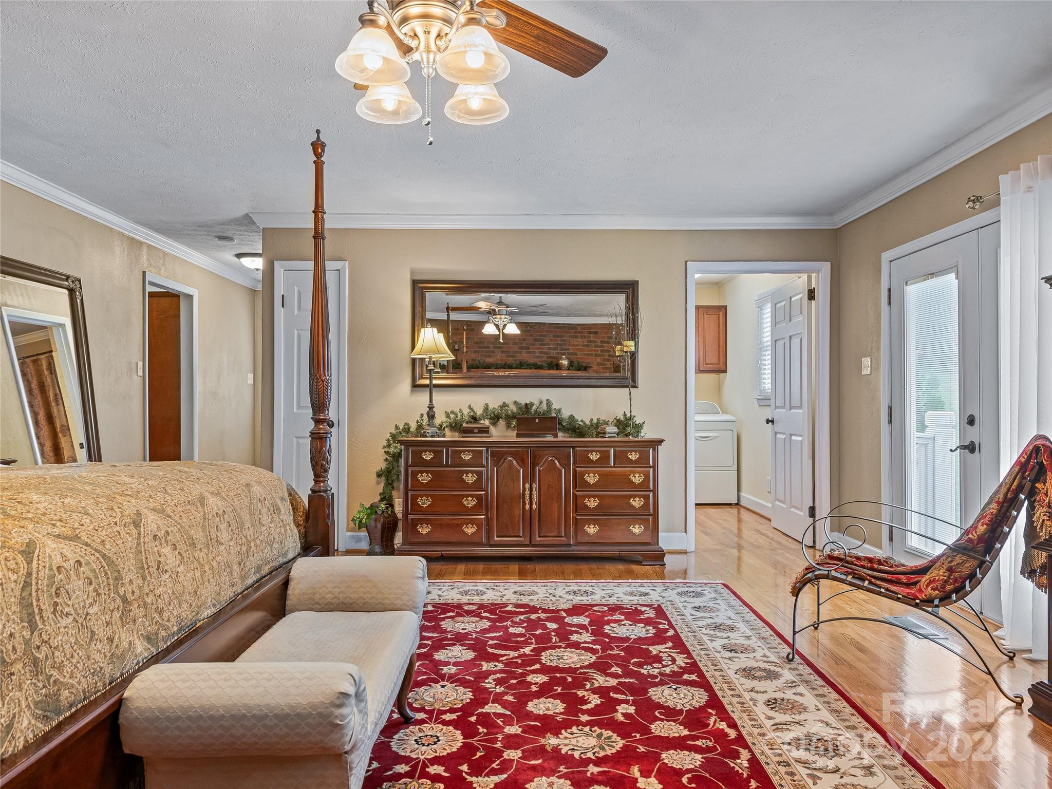 Knollwood - Residential