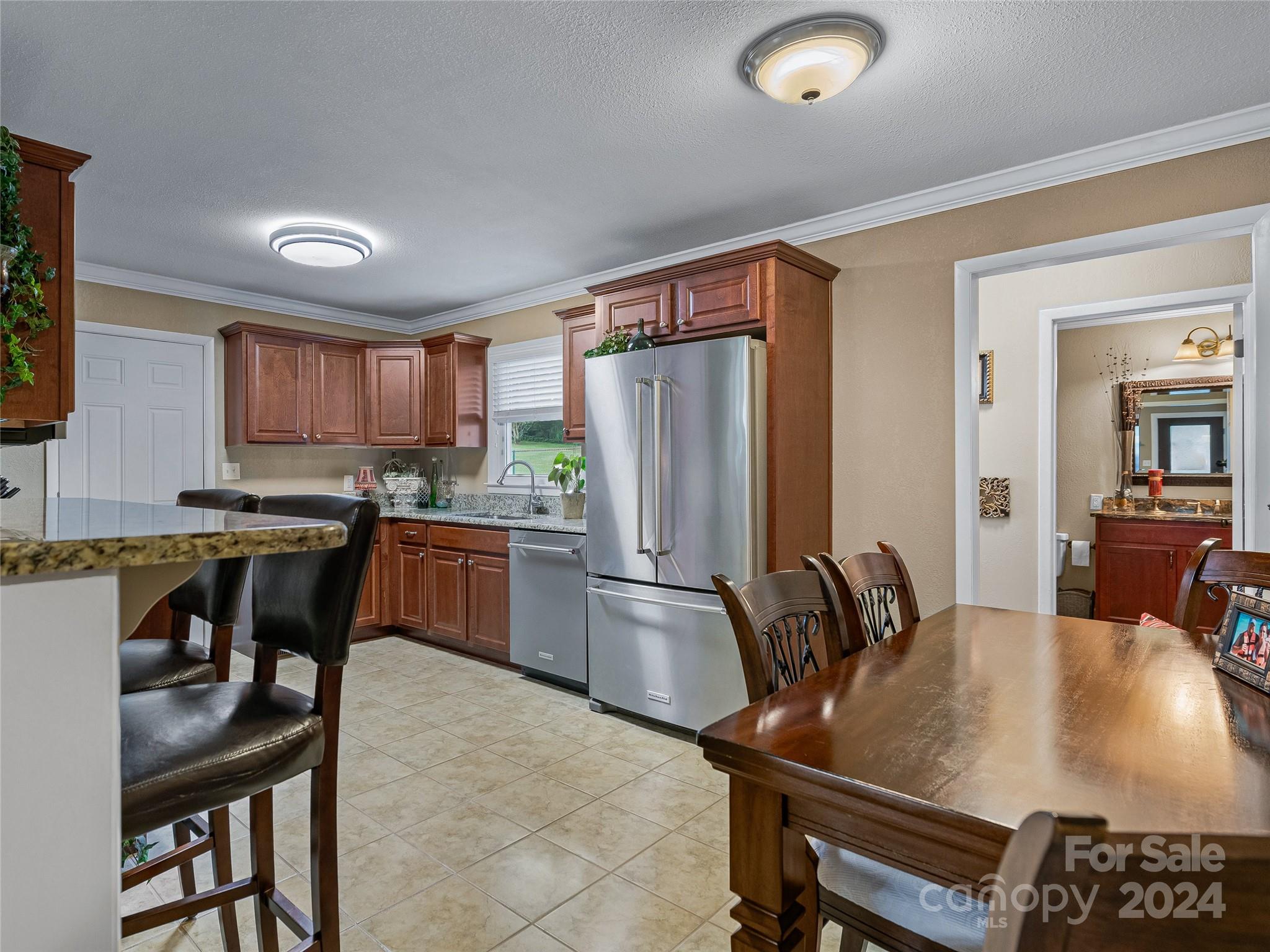 Knollwood - Residential