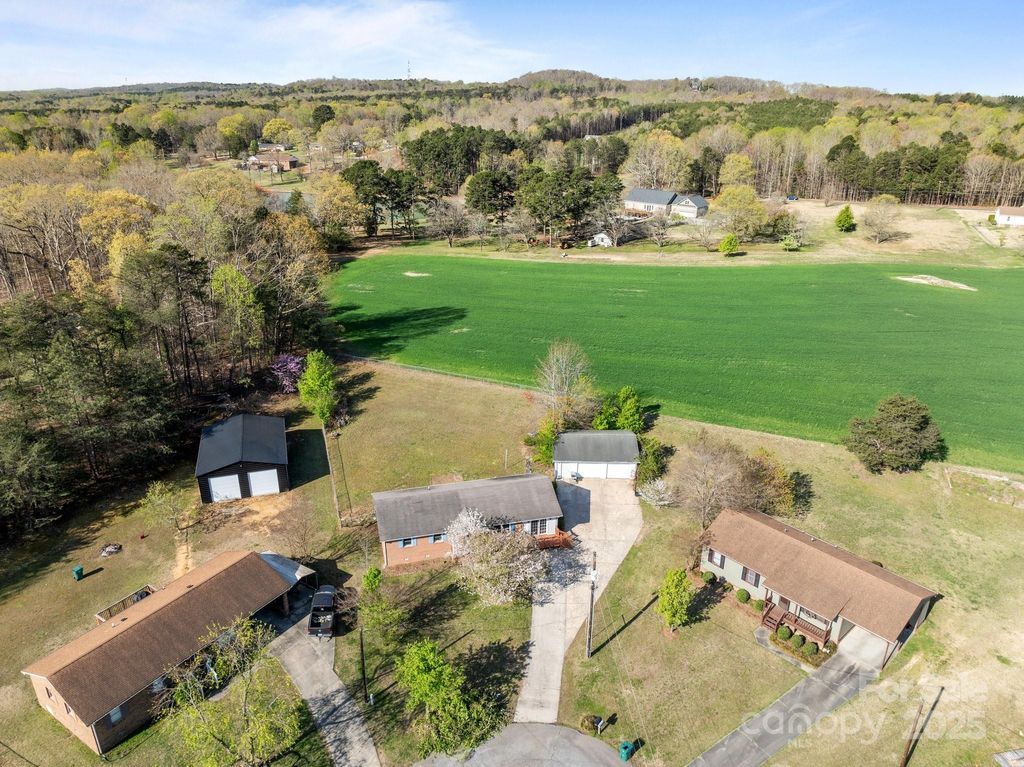 listing image 41