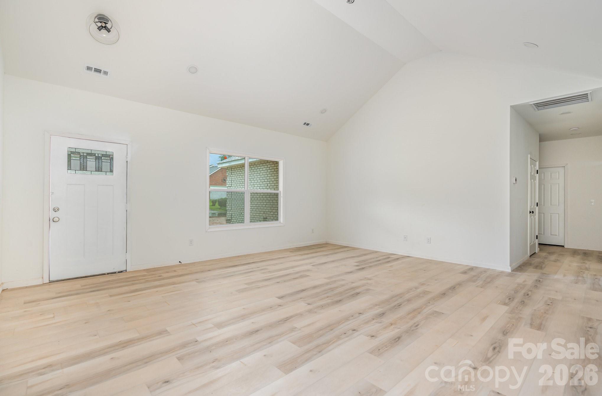 Ole Eastpointe - Residential