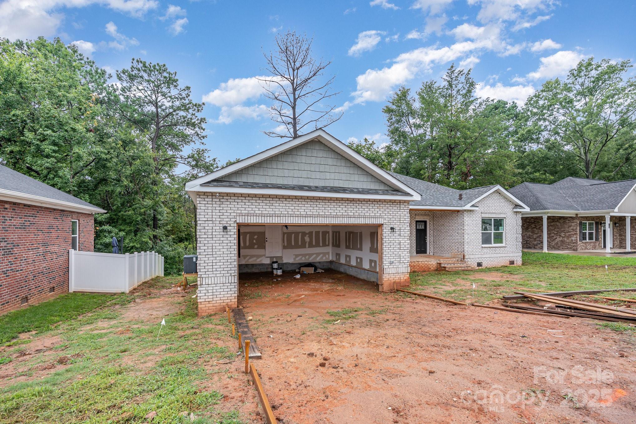 149 Ole Eastpointe Drive