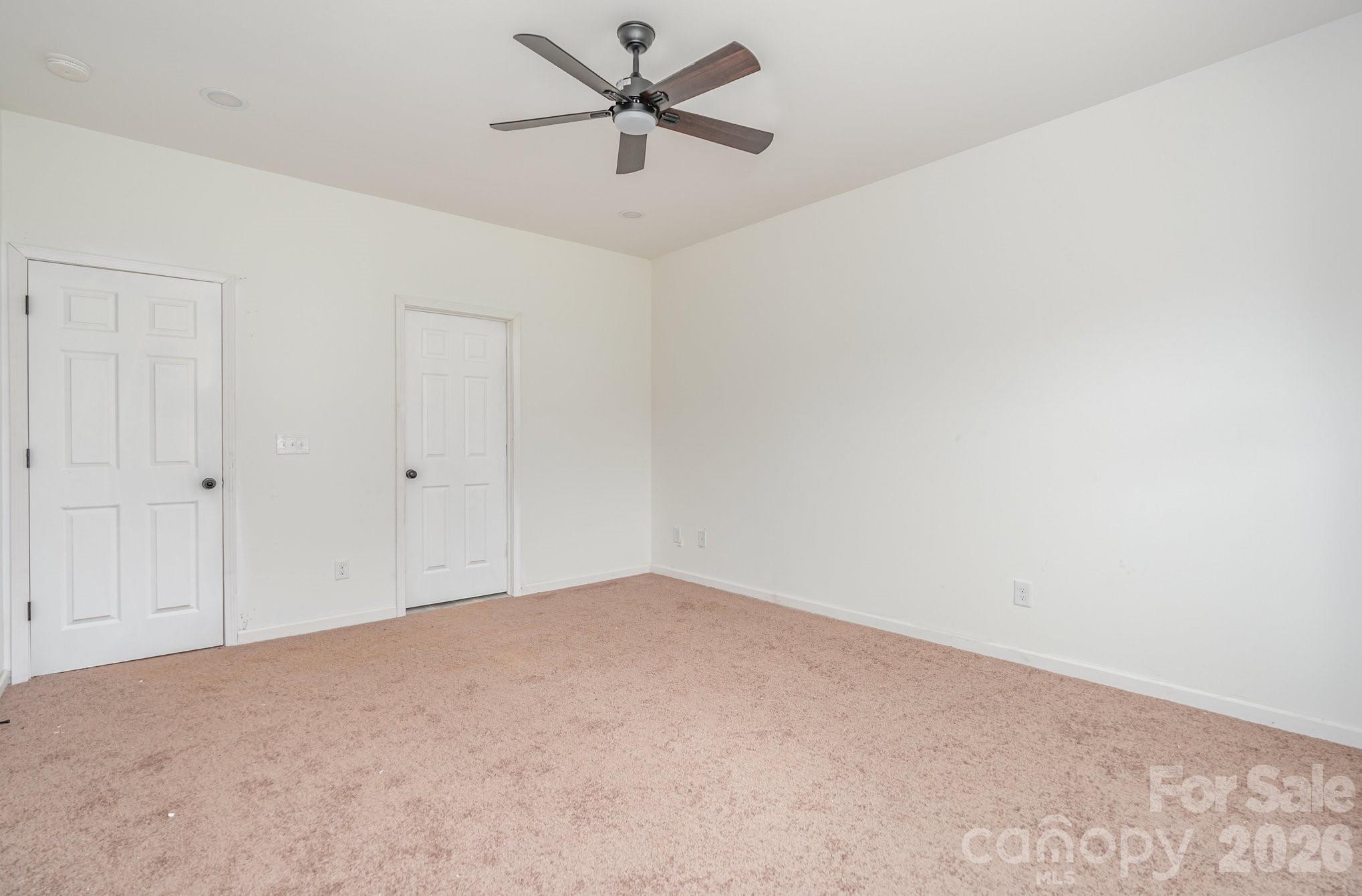 Ole Eastpointe - Residential