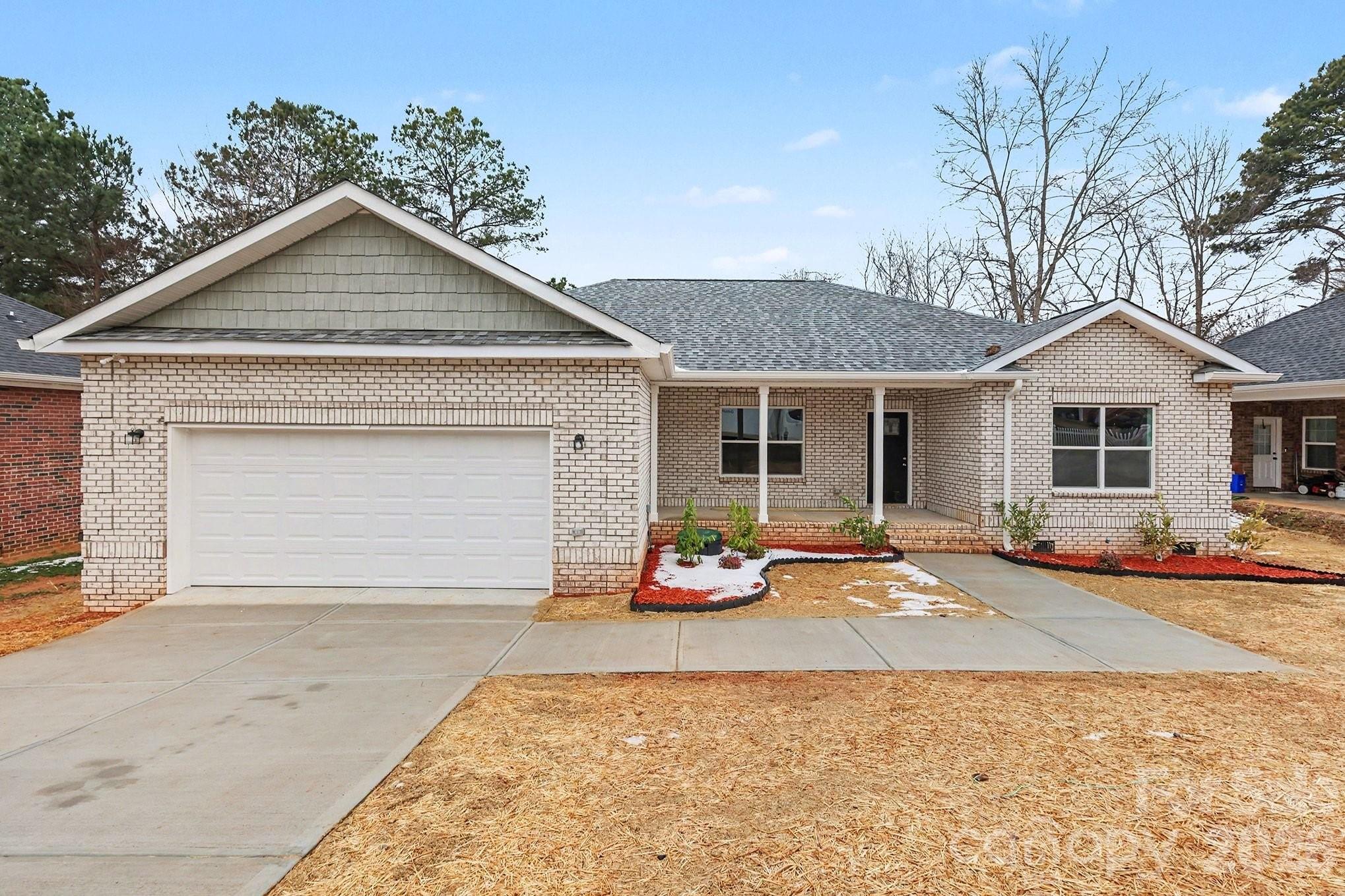 Ole Eastpointe - Residential