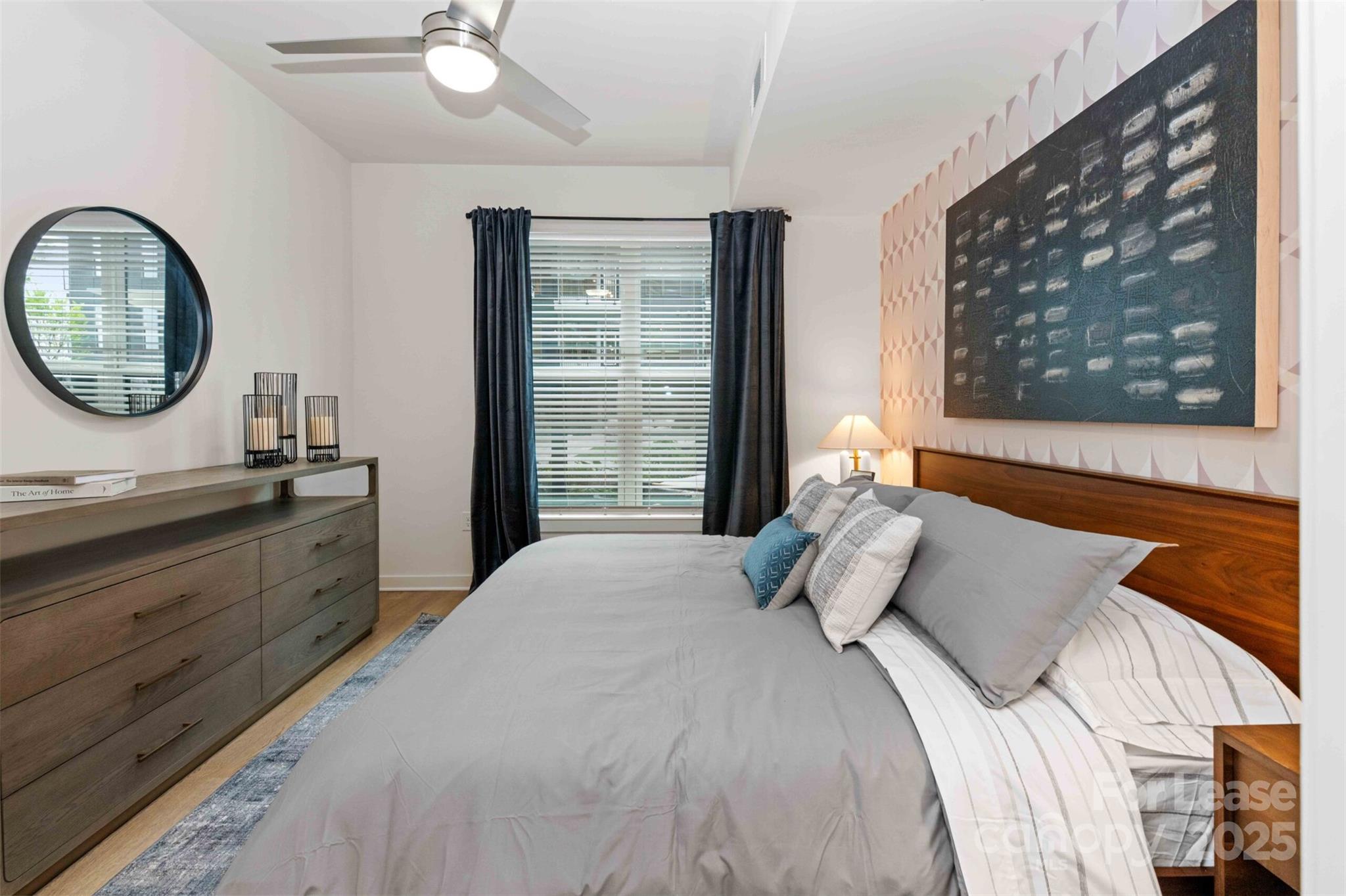 Charlotte, North Carolina 28209, United States, 1 Bedroom Bedrooms, ,1 BathroomBathrooms,Residential,Active,5386