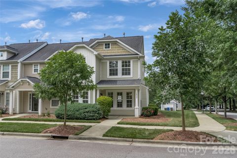 Photo of 10553 Trolley Run Drive, Cornelius, NC 28031 (MLS # 4398318)
