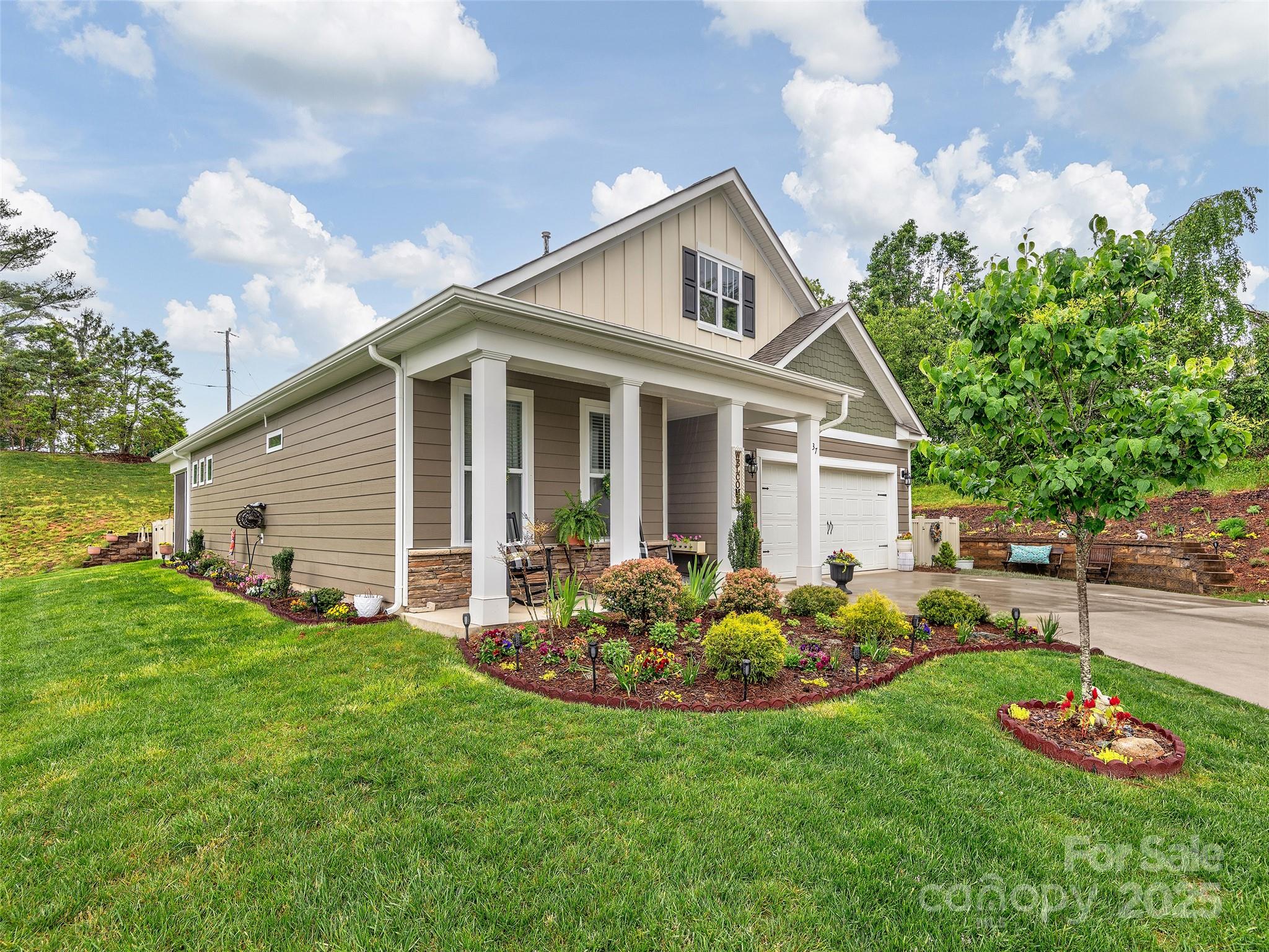 37 Honeycrisp Court