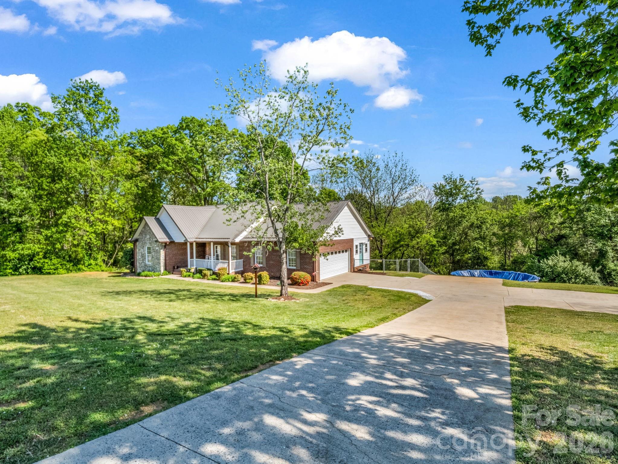 158 Shady Woods Lane