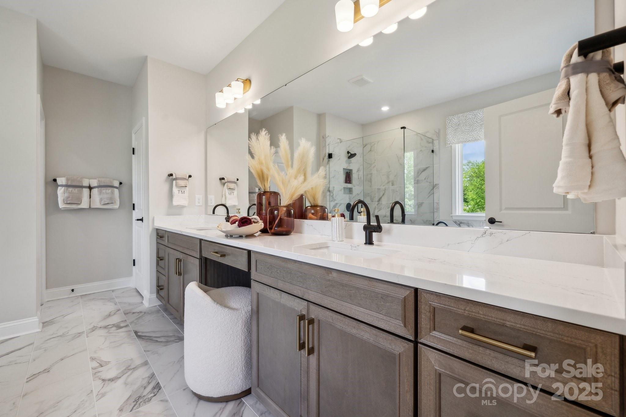 The Estates at Sugar Creek - Residential