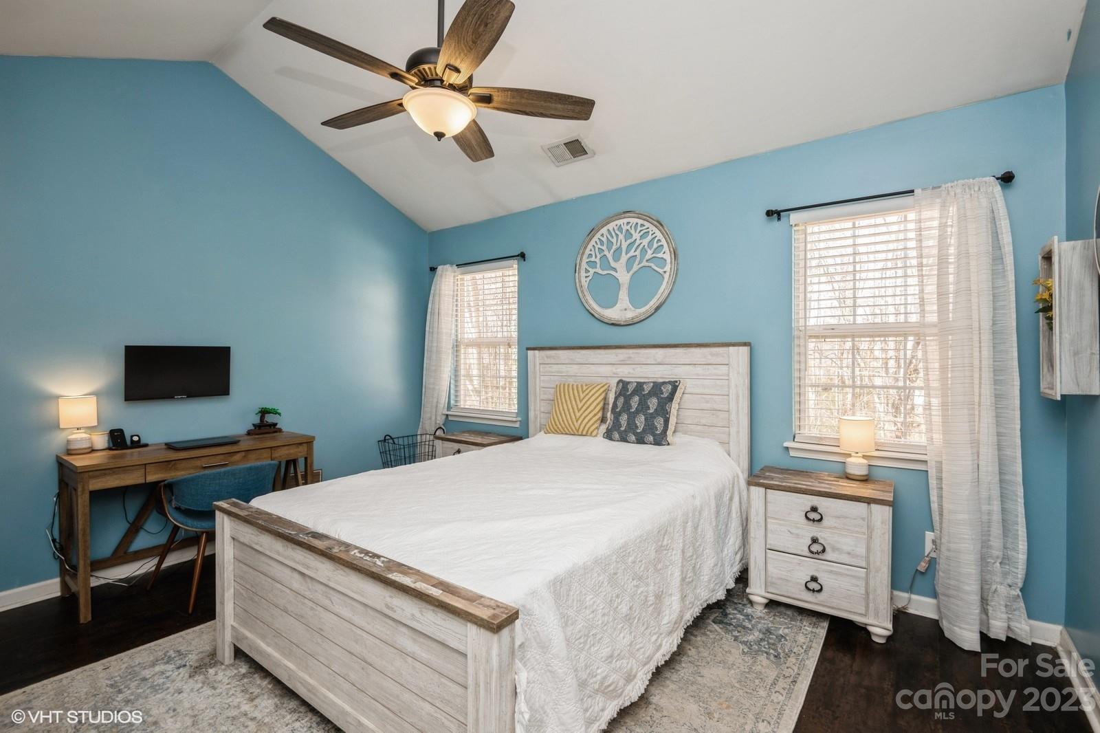 Rolling Hills - Residential