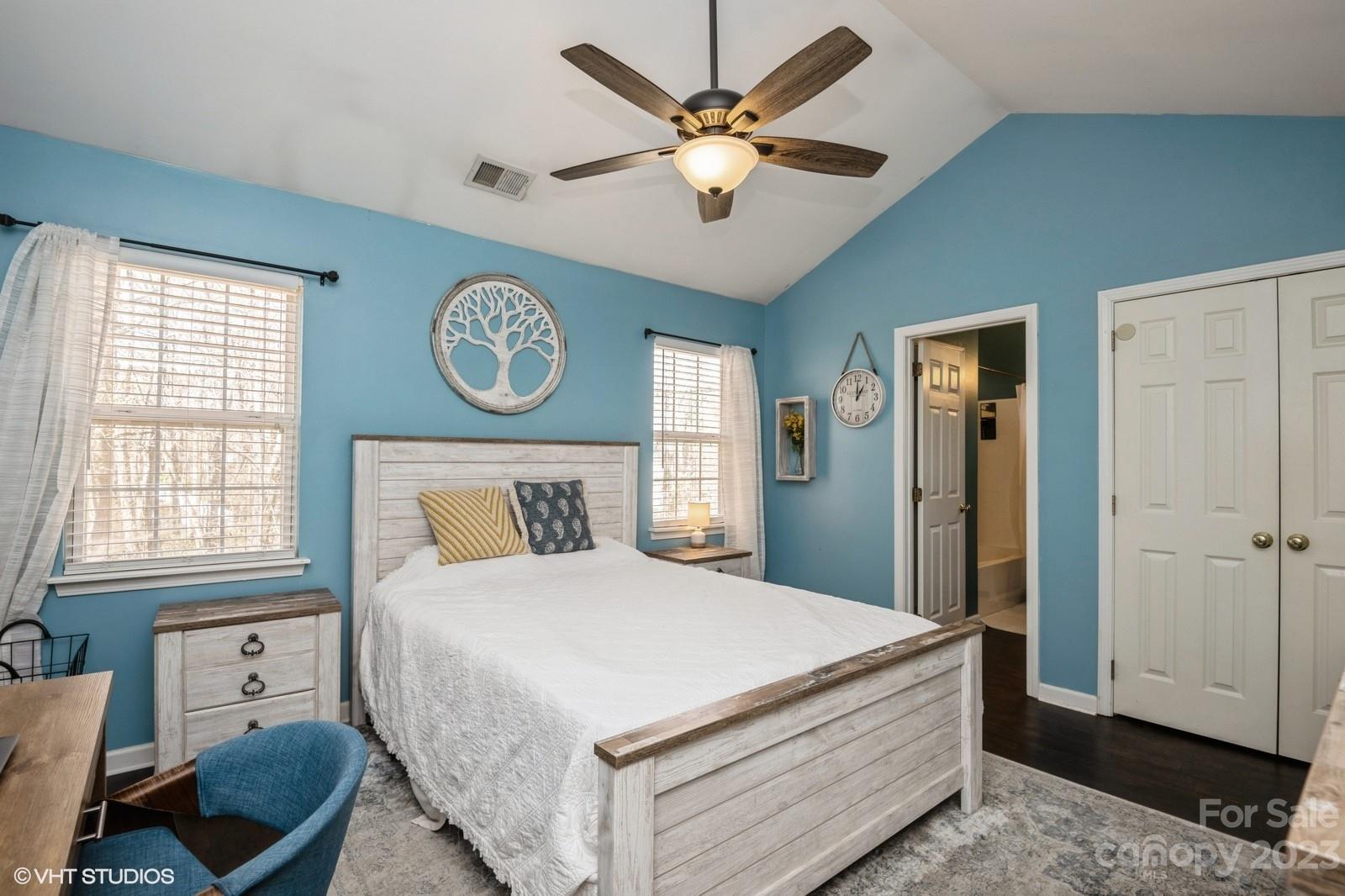 Rolling Hills - Residential