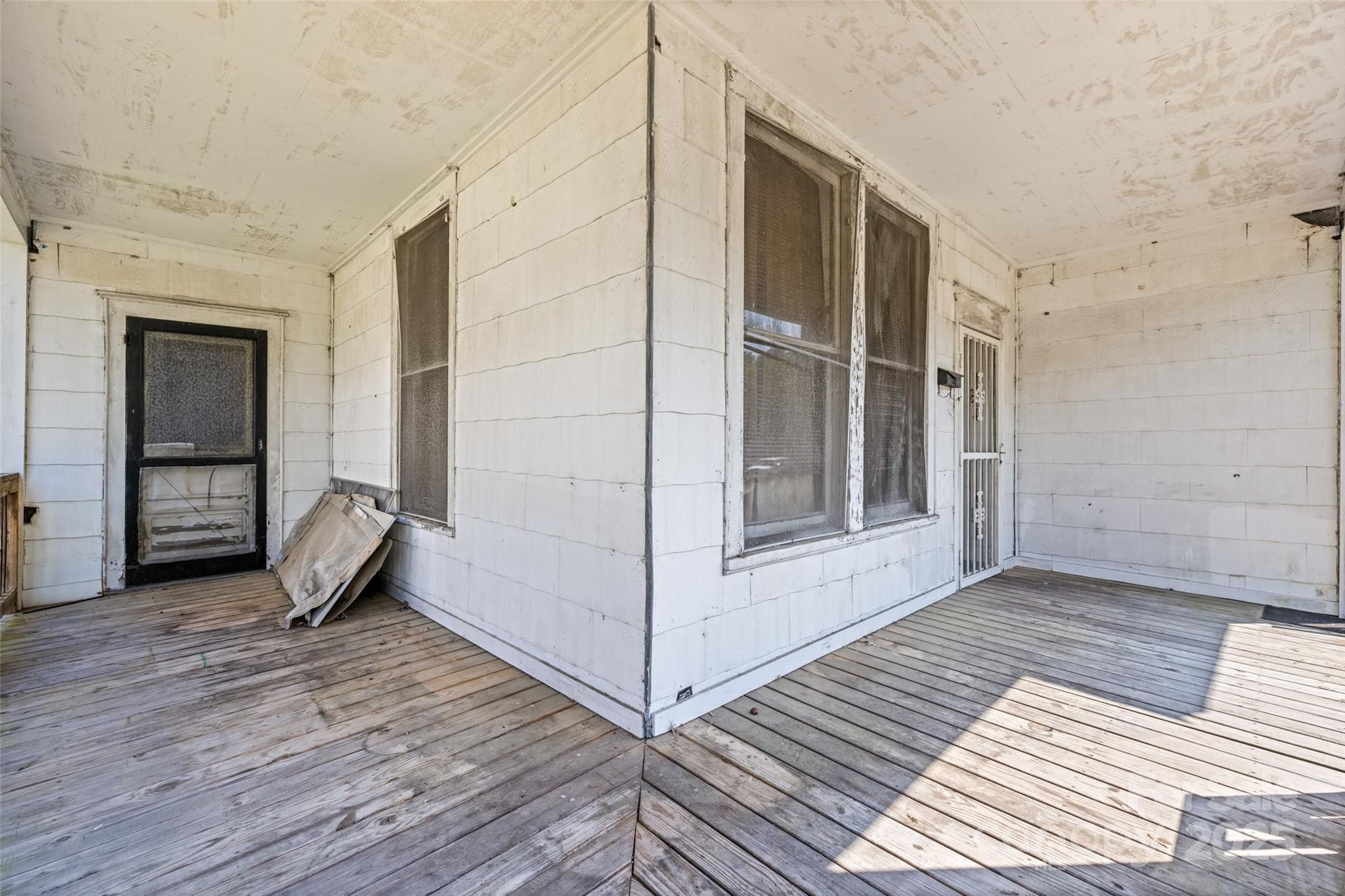 108 Walker Street