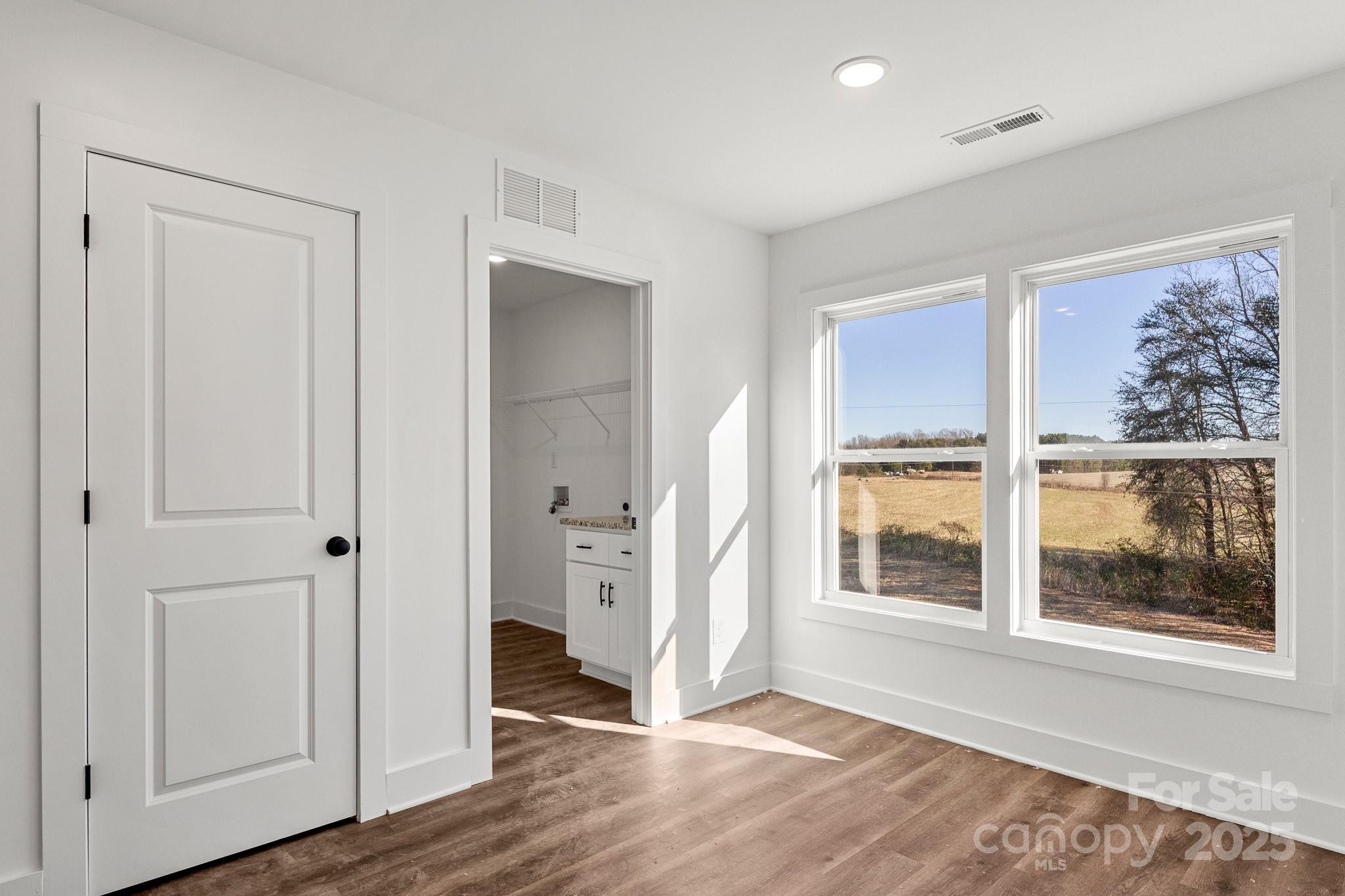 Hunters Run - Residential