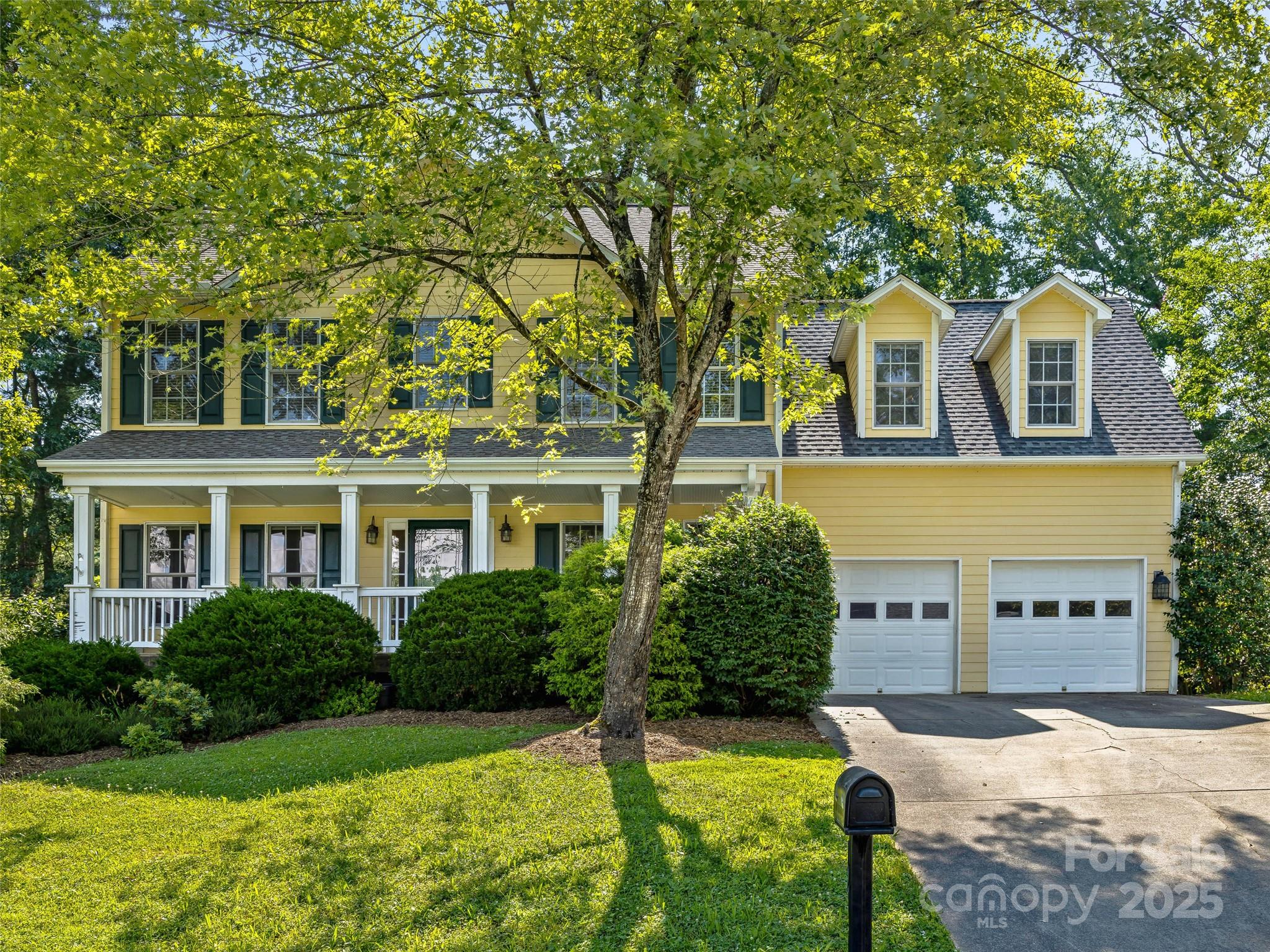 12 Whitleigh Court