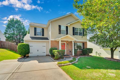 811 River Trail Road Lowell NC 28098