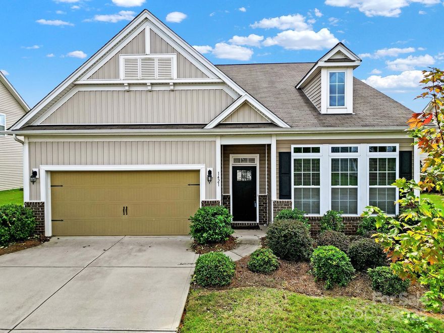 Welcome to your dream home in the desirable Clover community of Timberlake! This charming single-story residence boasts three spacious bedrooms and two baths. Step inside to discover beautiful hardwood floors throughout the living areas, complemented by brand-new carpet in the cozy bedrooms. The upgraded kitchen features an oversized island, ideal for gatherings and culinary adventures. Retreat to the luxurious primary suite, complete with a walk-in closet and a spa-like bath that offers a serene escape. Enjoy the fabulous fenced backyard with a patio, perfect for outdoor relaxation and privacy. Community amenities enhance your lifestyle with access to a clubhouse, sparkling pool, playground, and scenic walking trails. Don’t miss this opportunity to own a slice of paradise in Timberlake, where comfort and convenience meet! LOW SC taxes and desired schools.