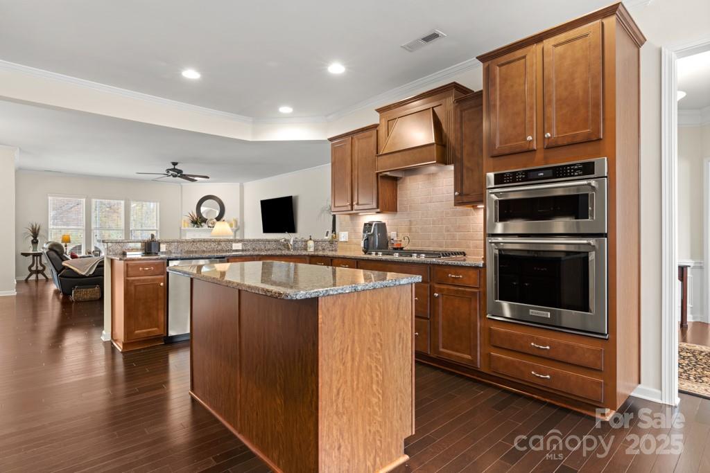 2071 Bronze Leaf Drive