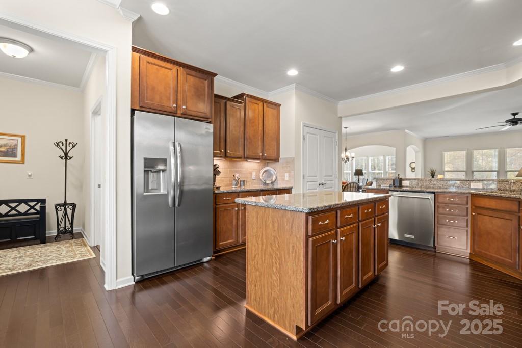 2071 Bronze Leaf Drive