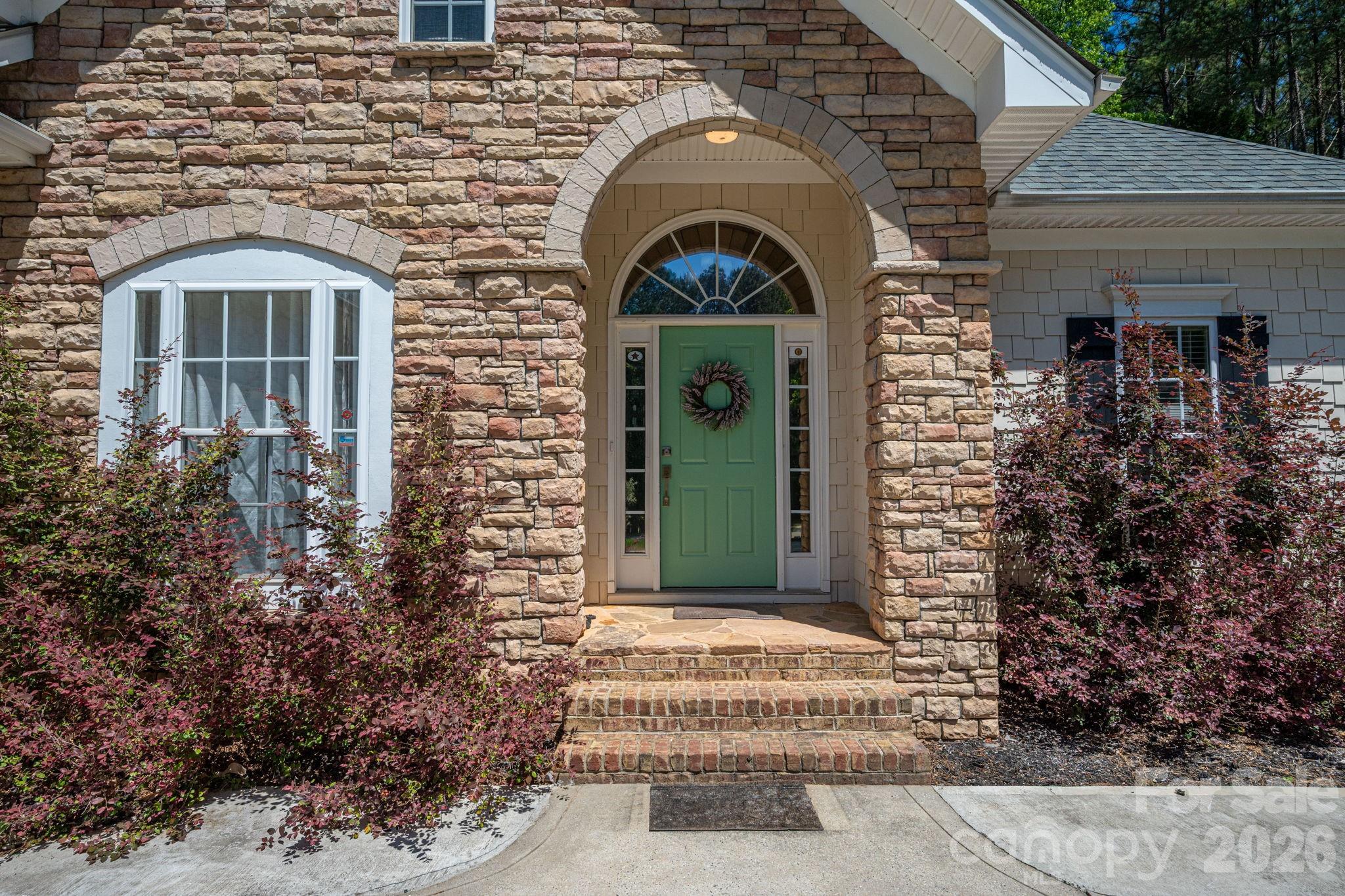 122 Maple View Drive 114