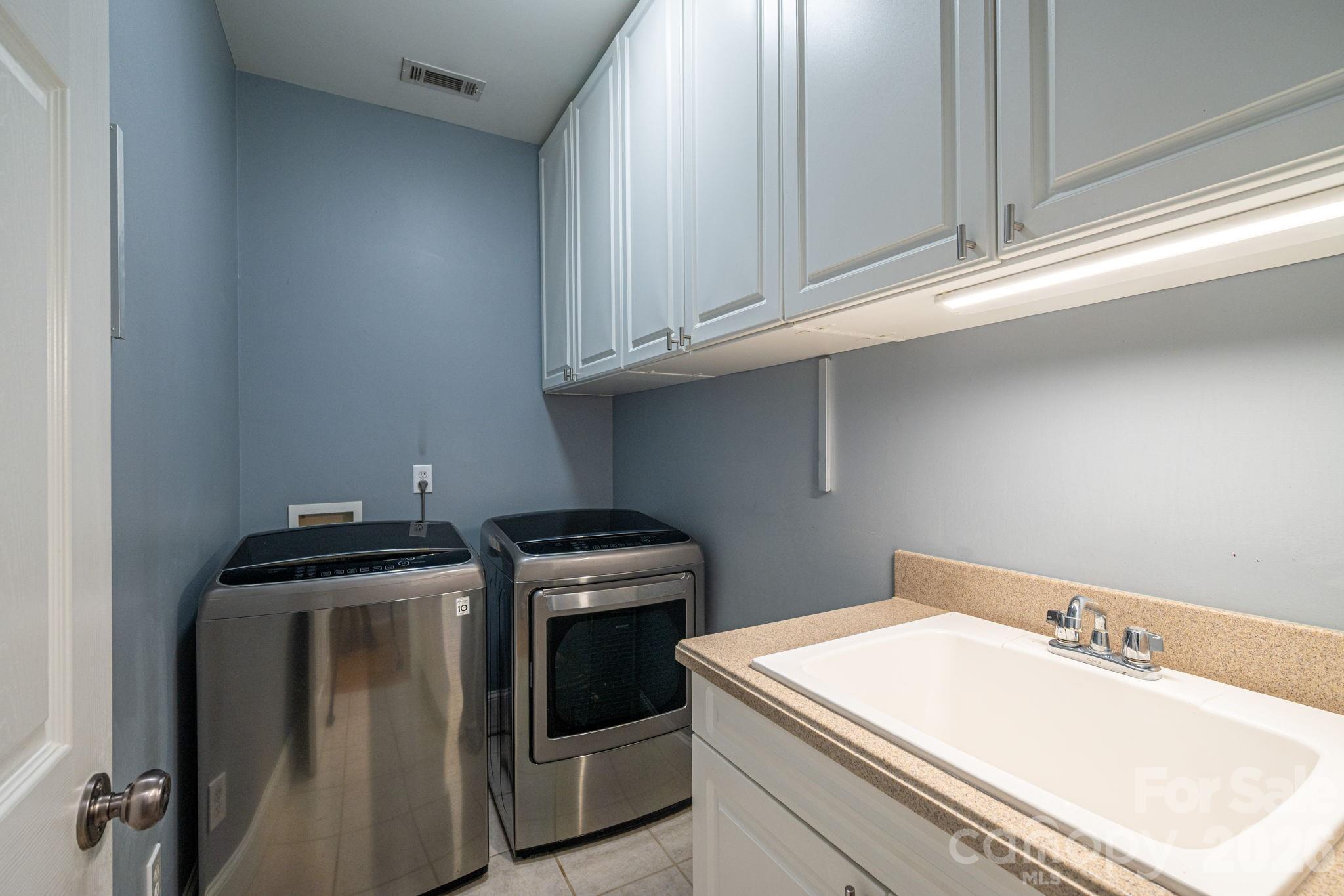 Wildlife Bay - Residential