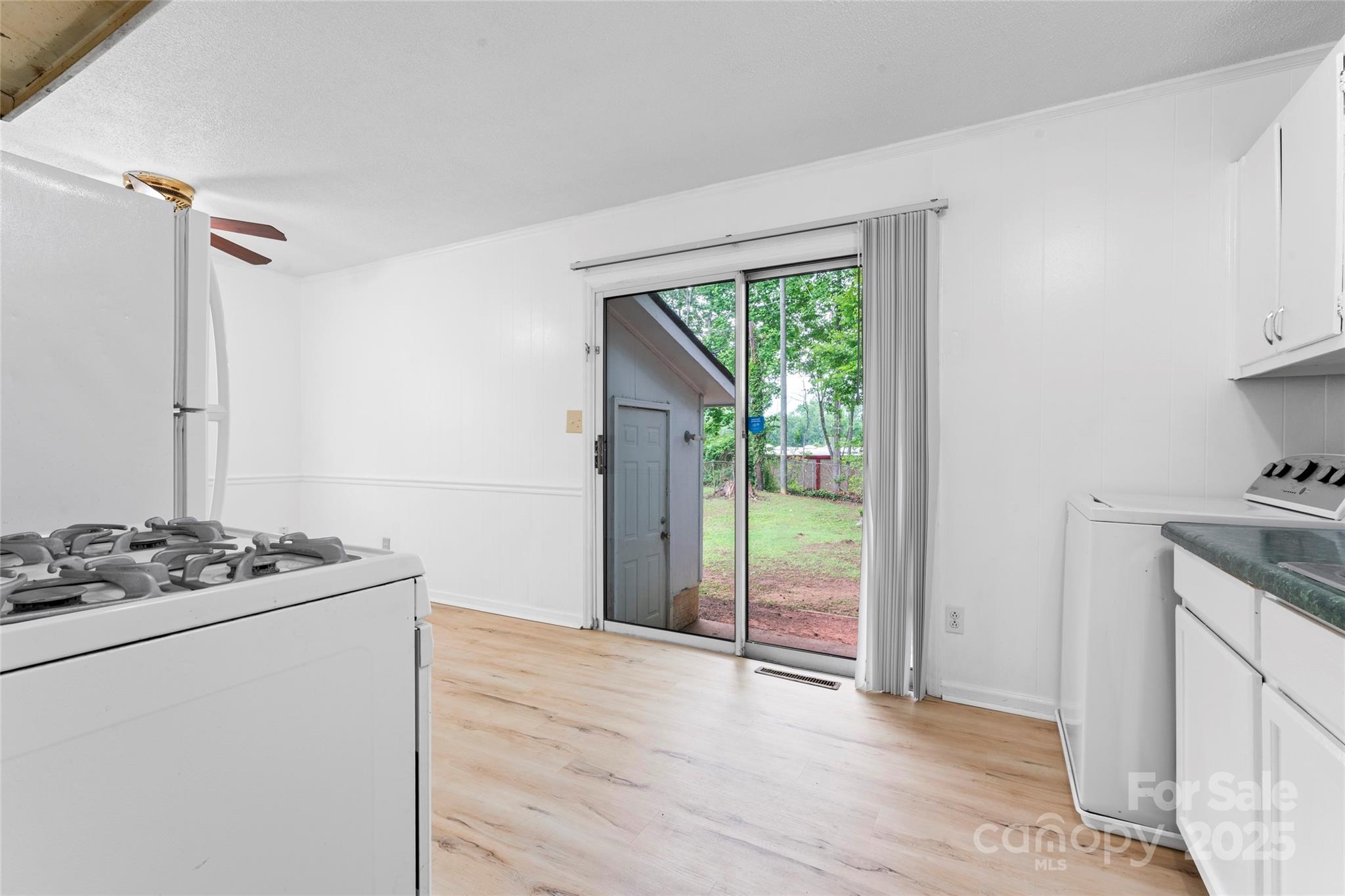 Wandawood Acres - Residential