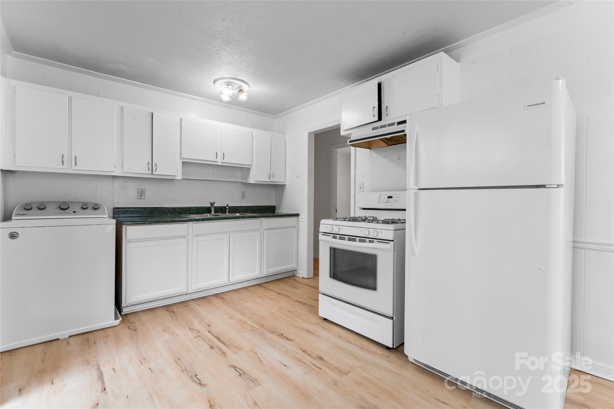 Wandawood Acres - Residential