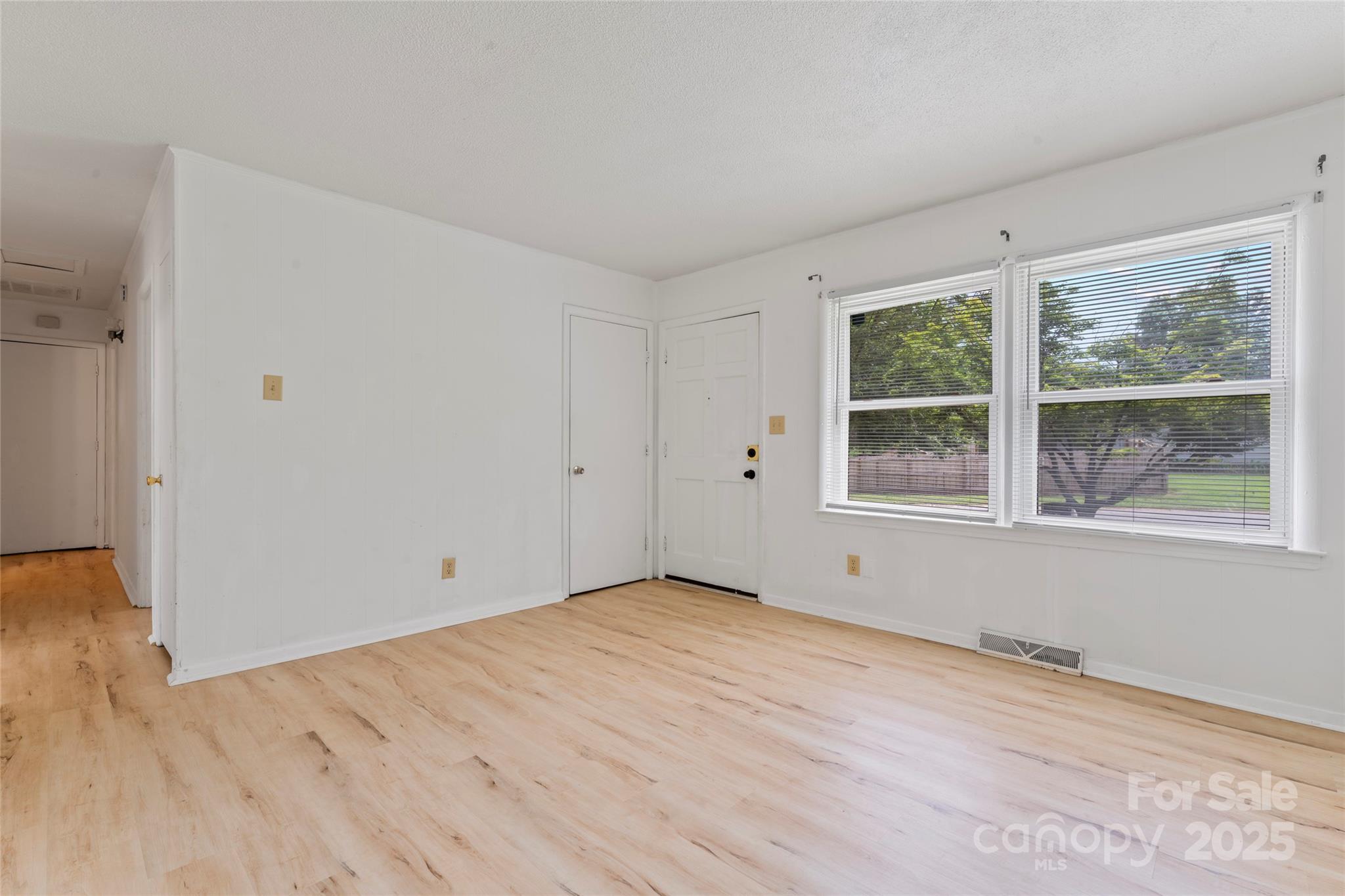 Wandawood Acres - Residential