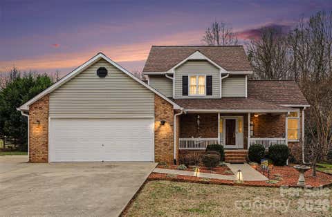 Photo for 300 Kilmer Lane