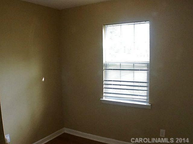 River Chase - Residential Lease