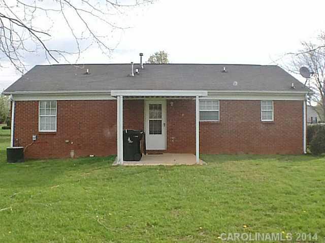 River Chase - Residential Lease