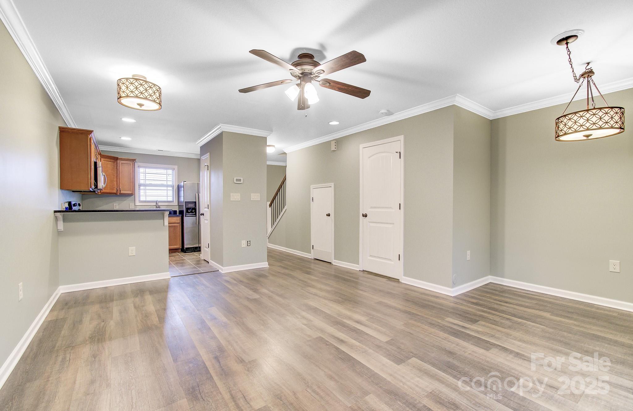 Lees Creek Villas - Residential