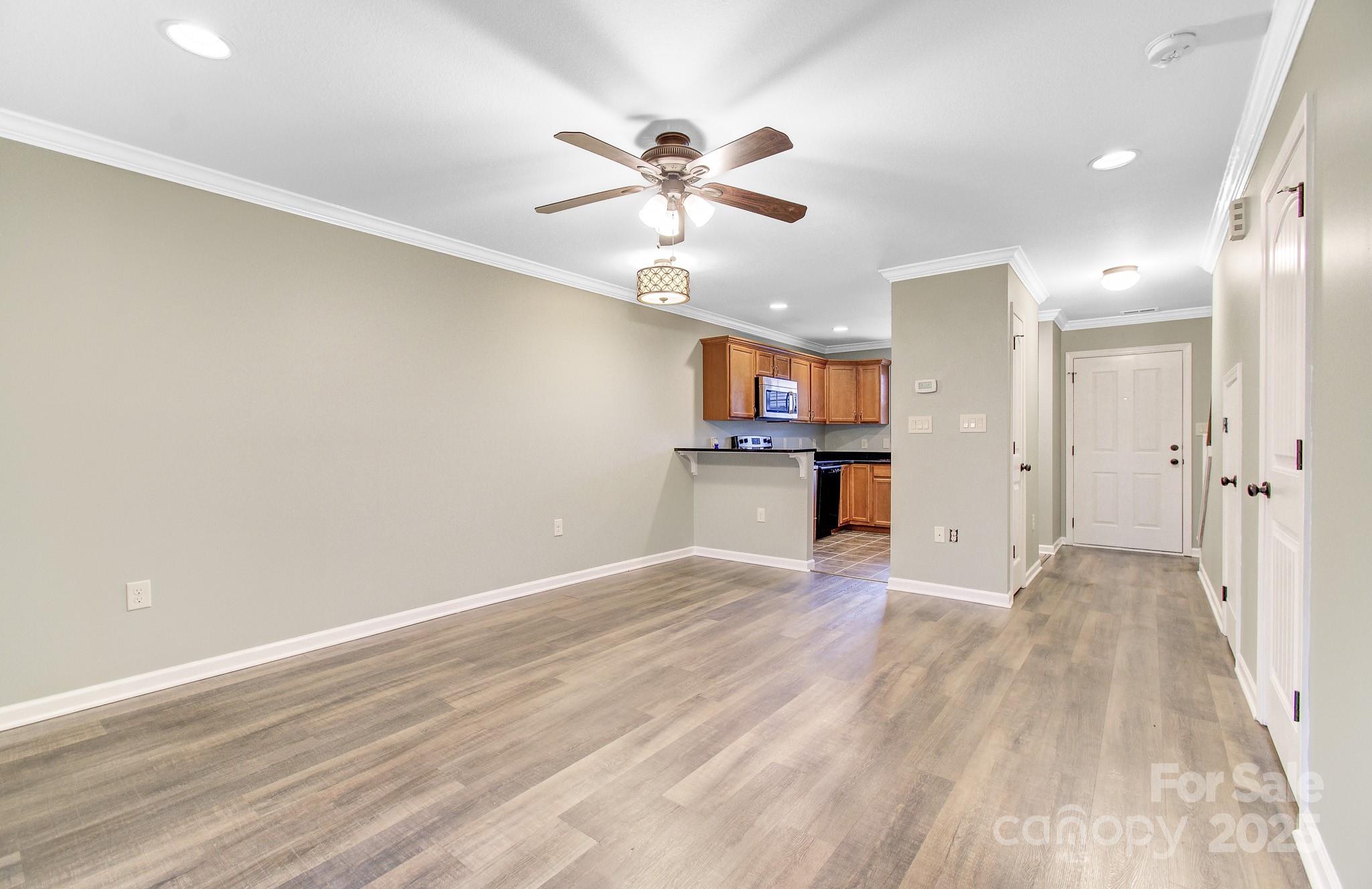 Lees Creek Villas - Residential