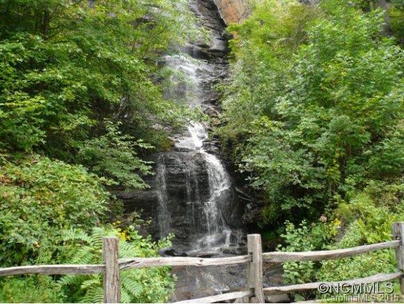 White Oak Mountain - Residential