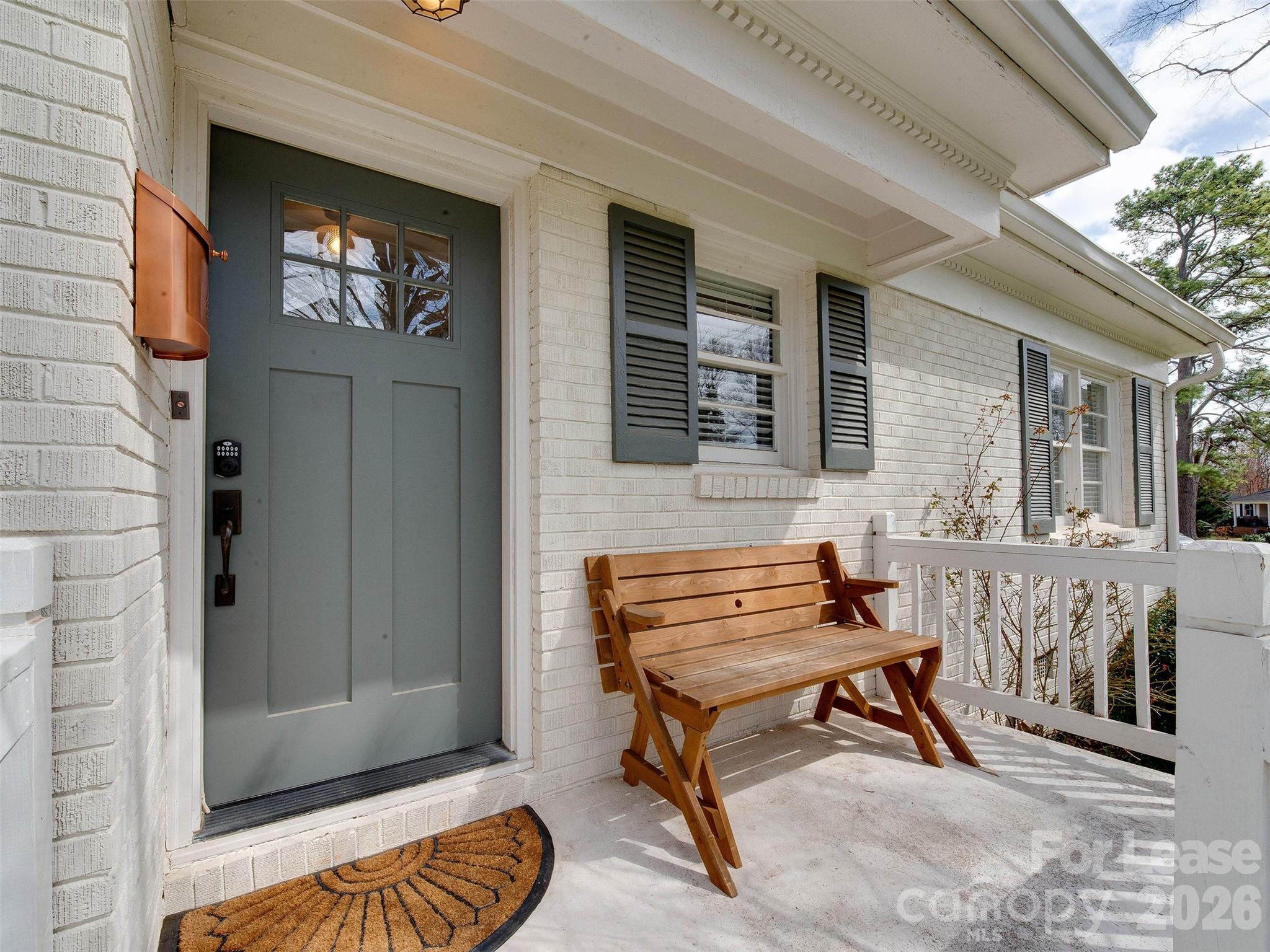 3221 Sunset Drive