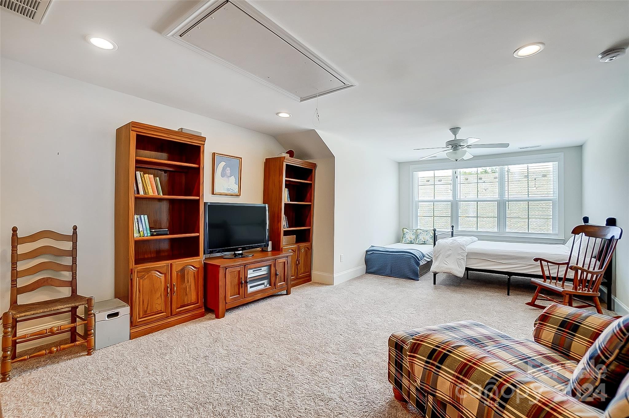 Augusta Place at Laurel Creek - Residential