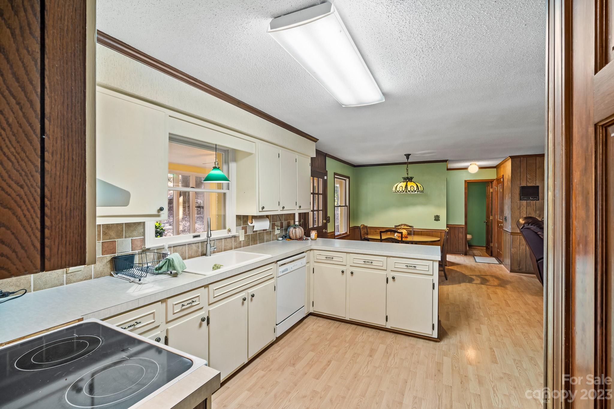 Melchor Heights - Residential