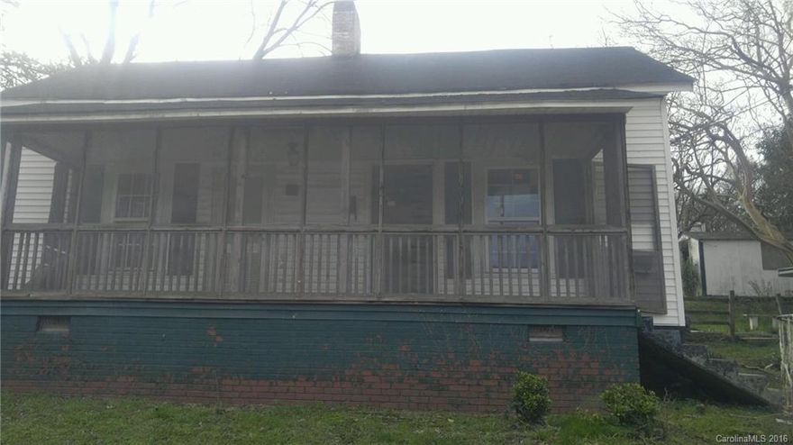 Investor Special!  Sold AS-IS.  Property was built prior to 1978 and potential for Lead Based Paint exists.