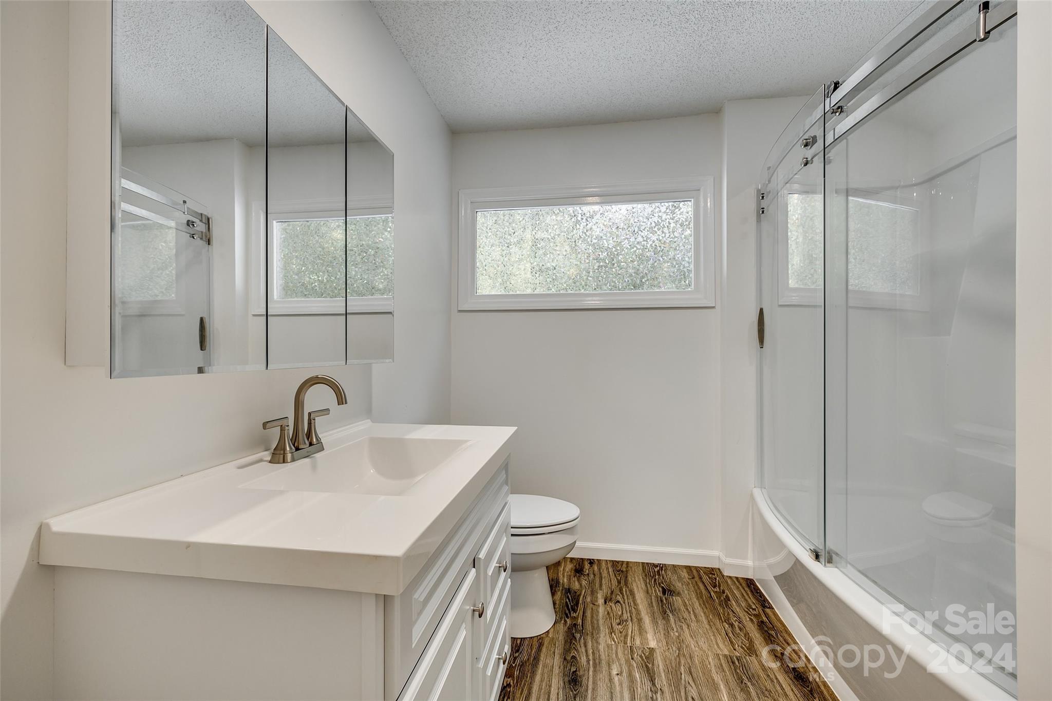 Hickory Hills - Residential