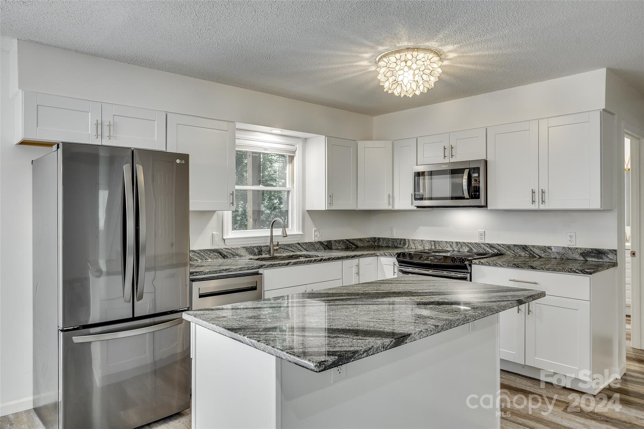 Hickory Hills - Residential