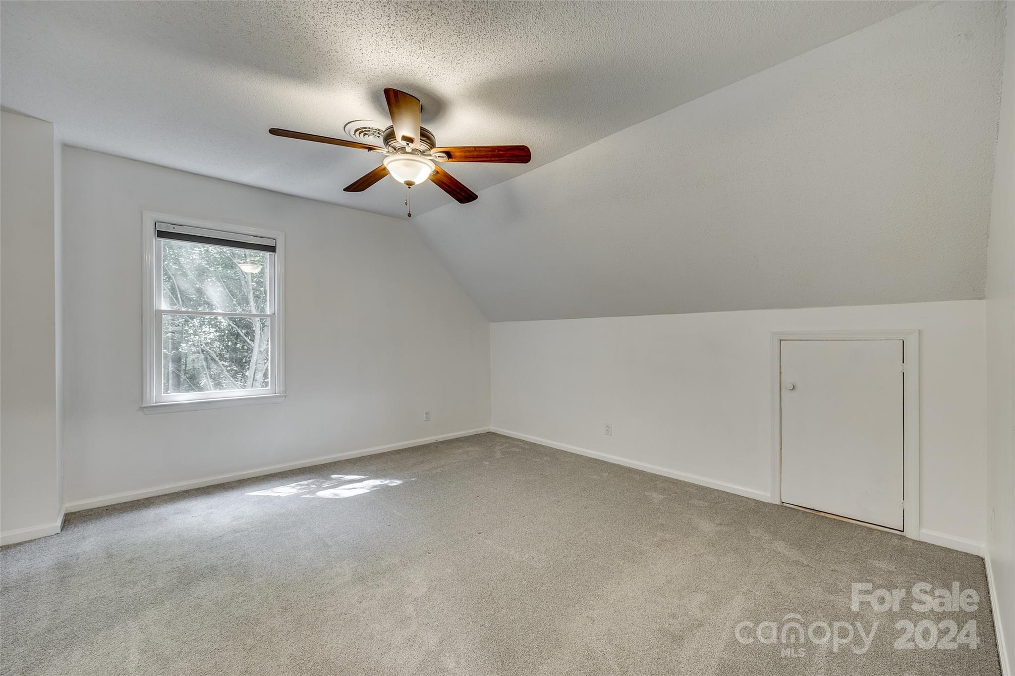 Hickory Hills - Residential