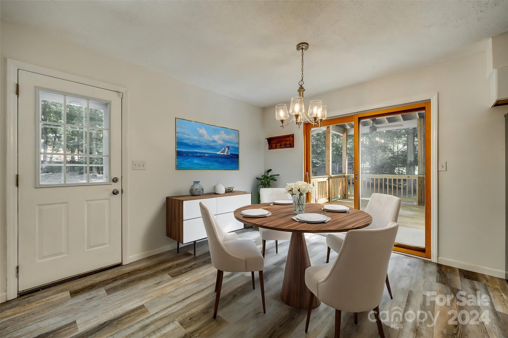 Hickory Hills - Residential