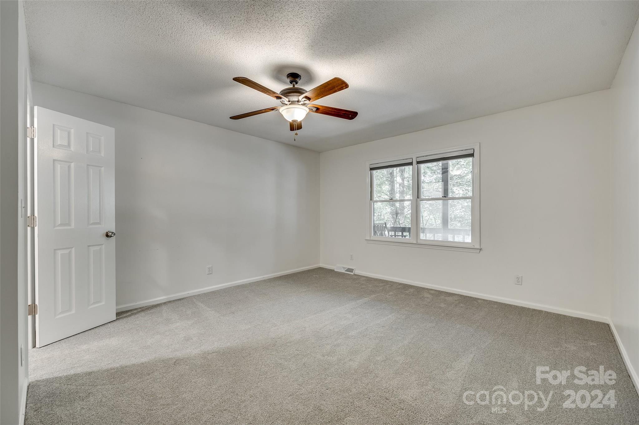 Hickory Hills - Residential